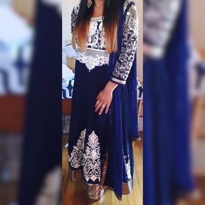 NAVY BLUE/WHITE ANARKALI / SALWAR KAMEEZ